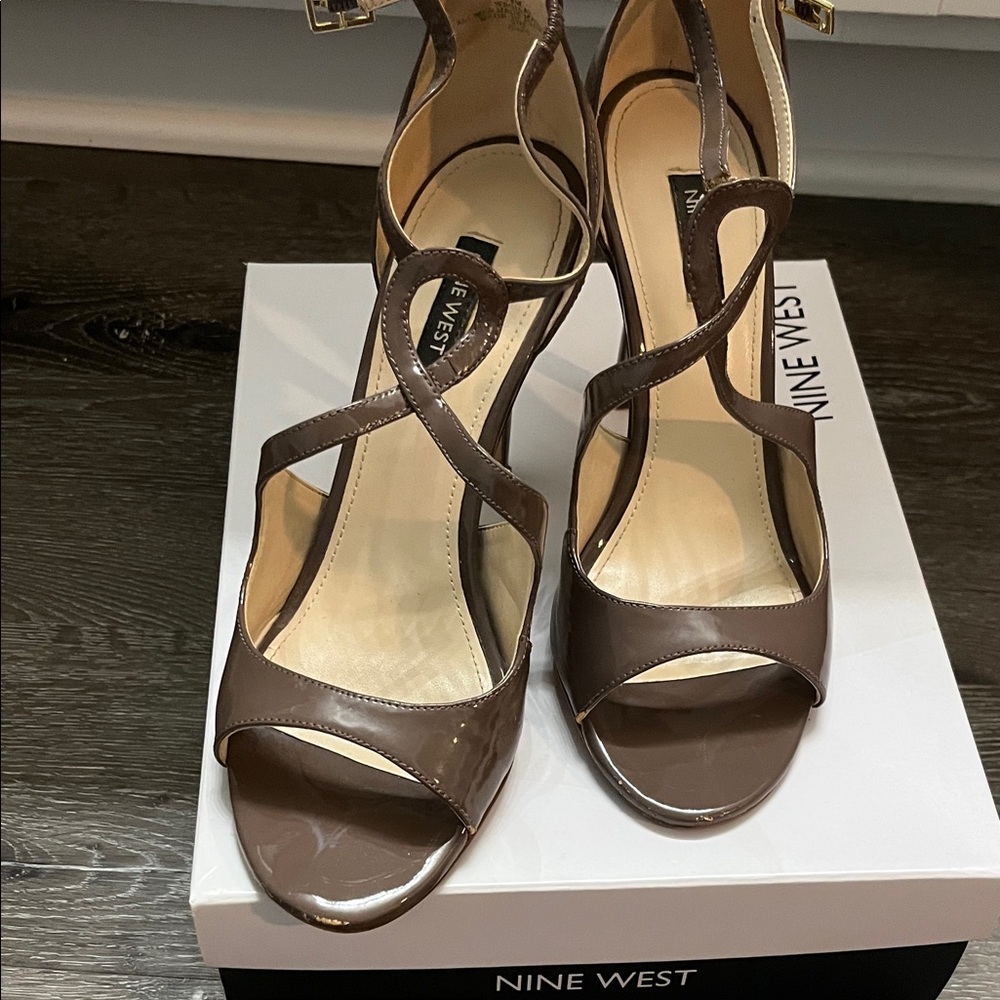 Nine West Brown Patent Leather Strappy Stiletto Sandals - Picture 5 of 7